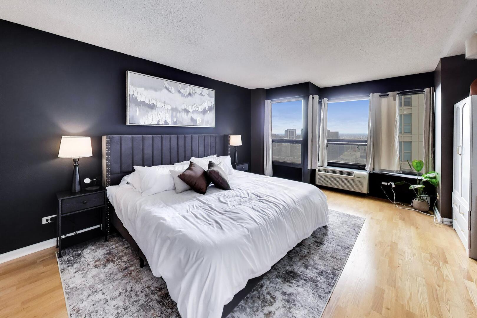30 E Huron Street Unit: 4007