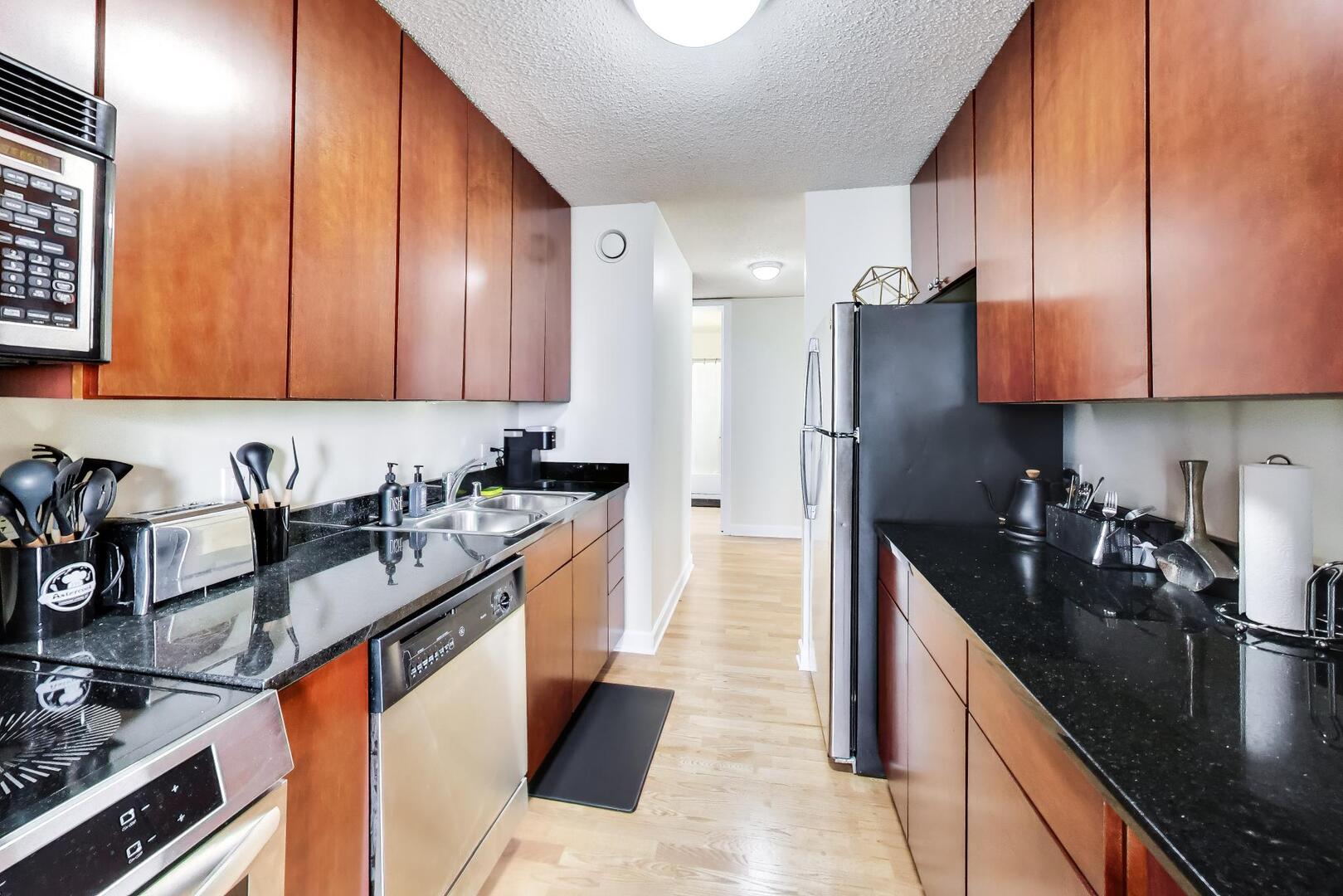 30 E Huron Street Unit: 4007