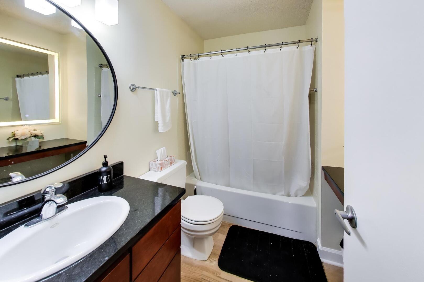 30 E Huron Street Unit: 4007