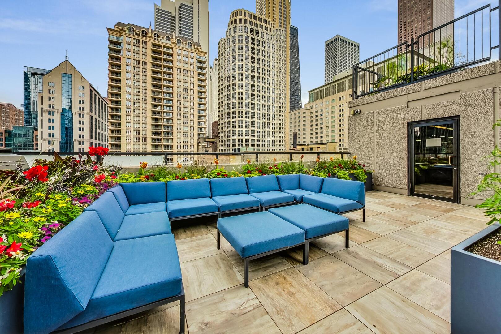 30 E Huron Street Unit: 4007