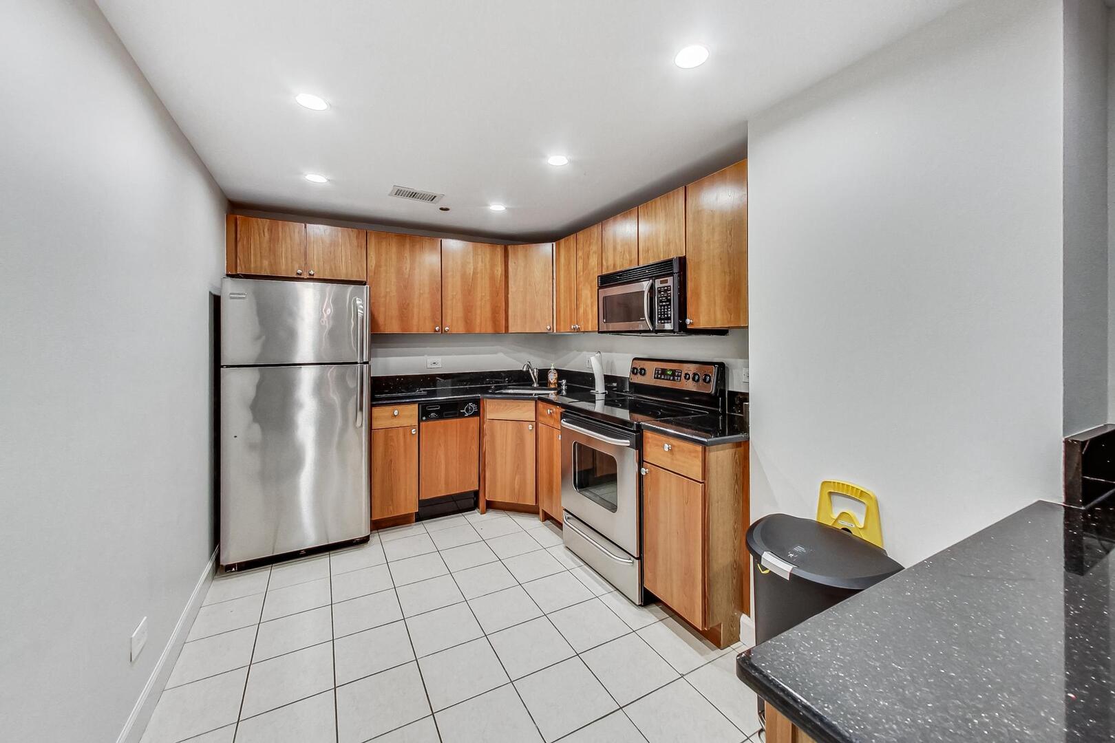 30 E Huron Street Unit: 4008