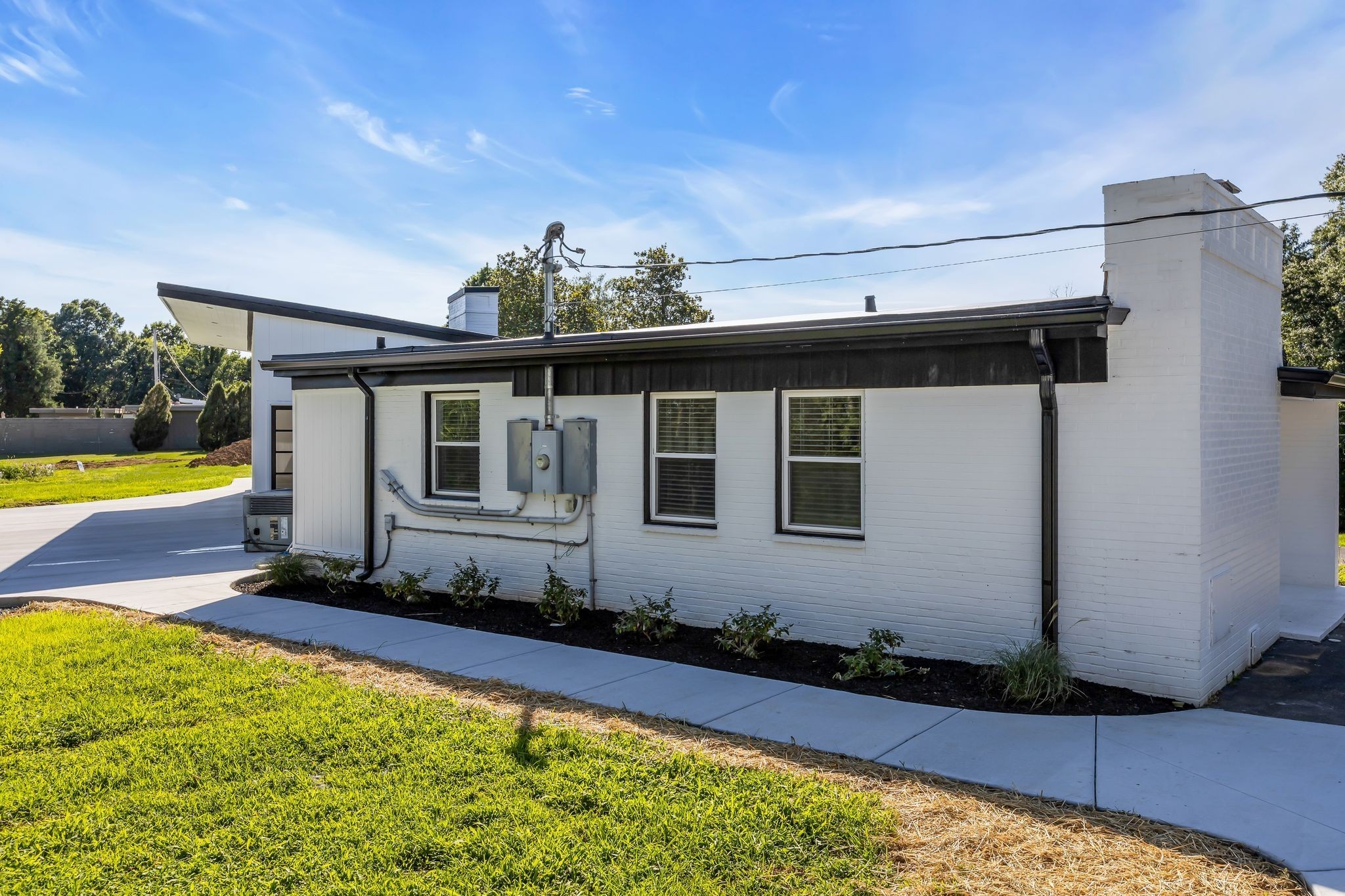 103 Skyview Ter