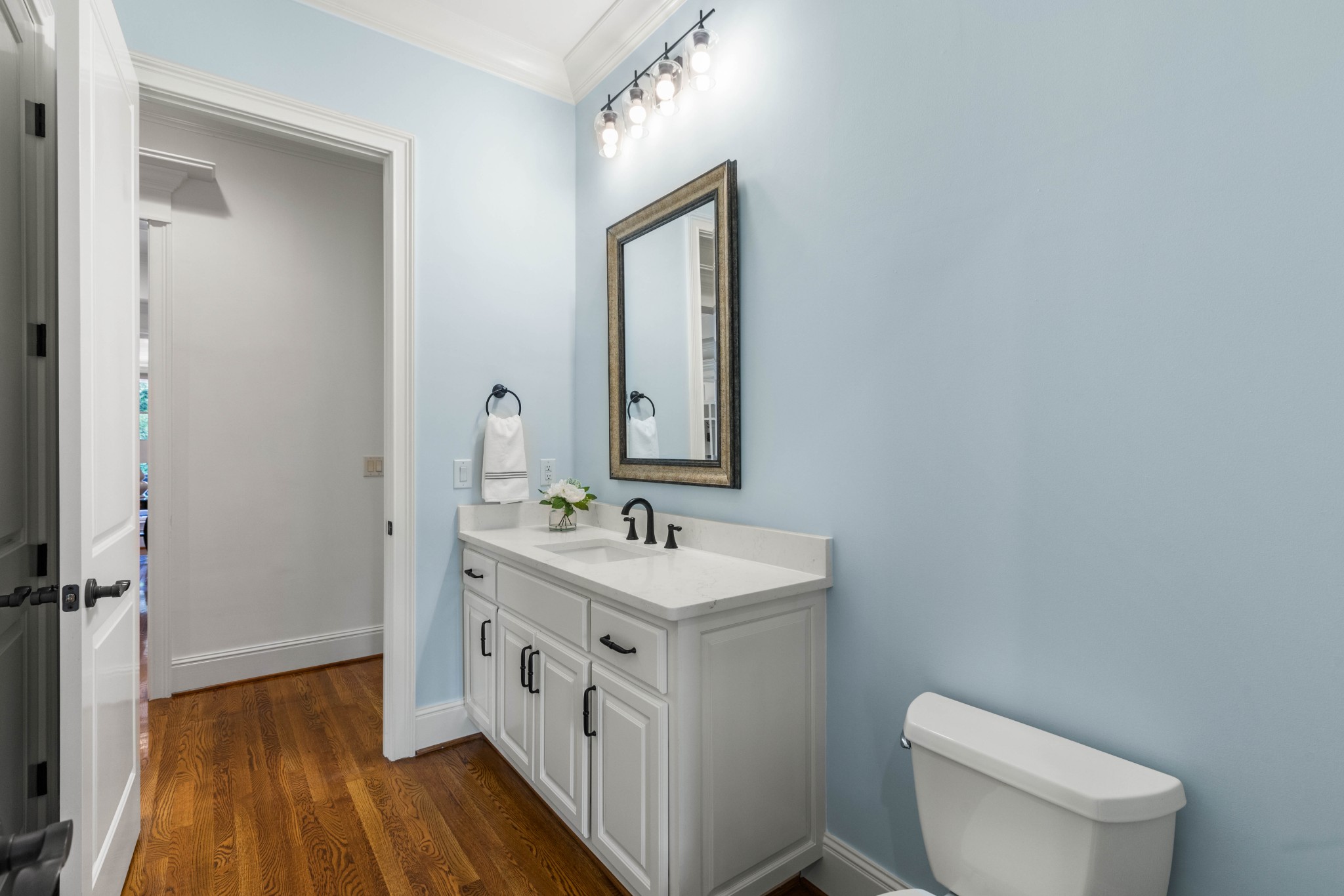 1736 Richbourg Park Dr