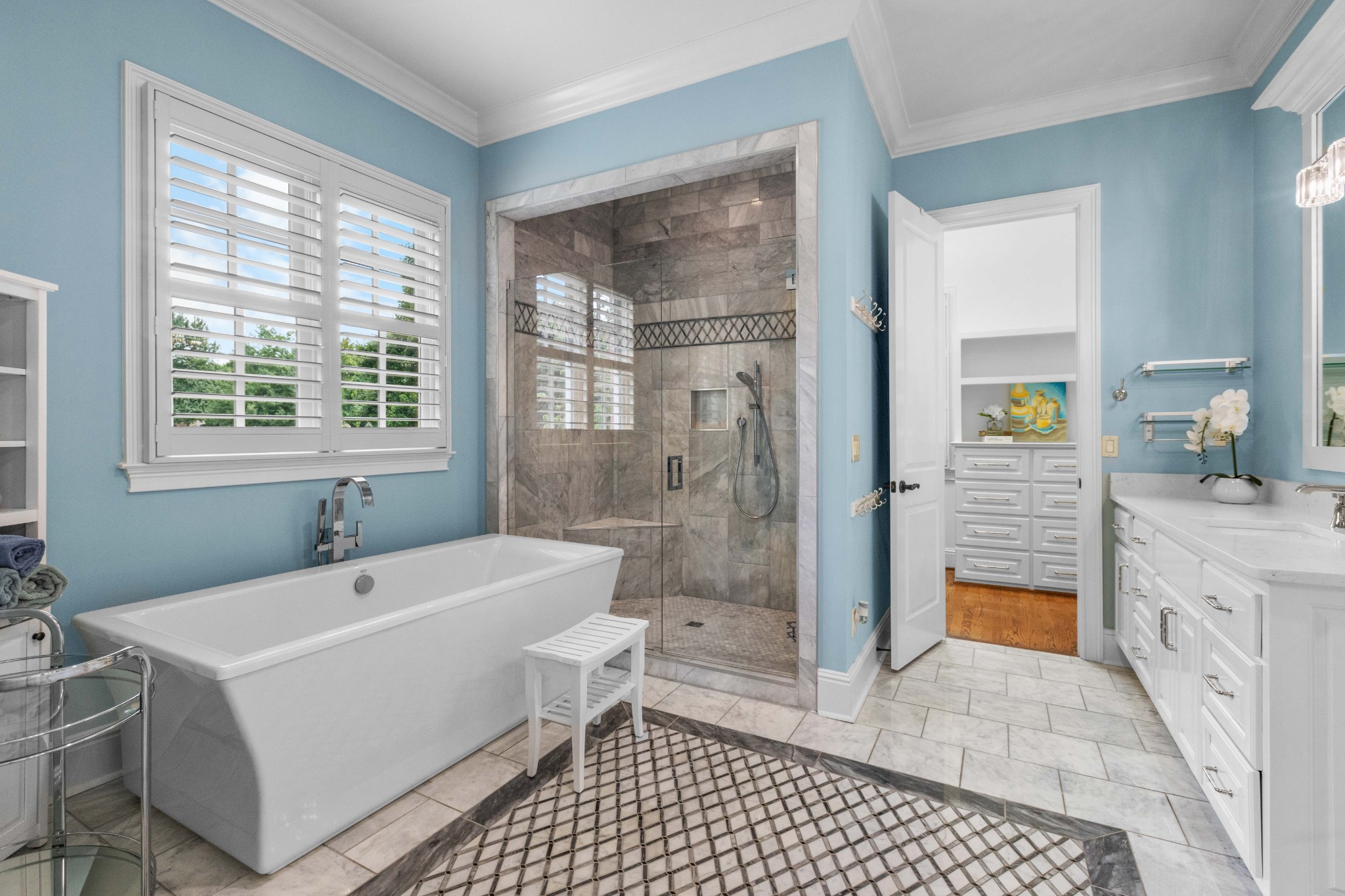 1736 Richbourg Park Dr