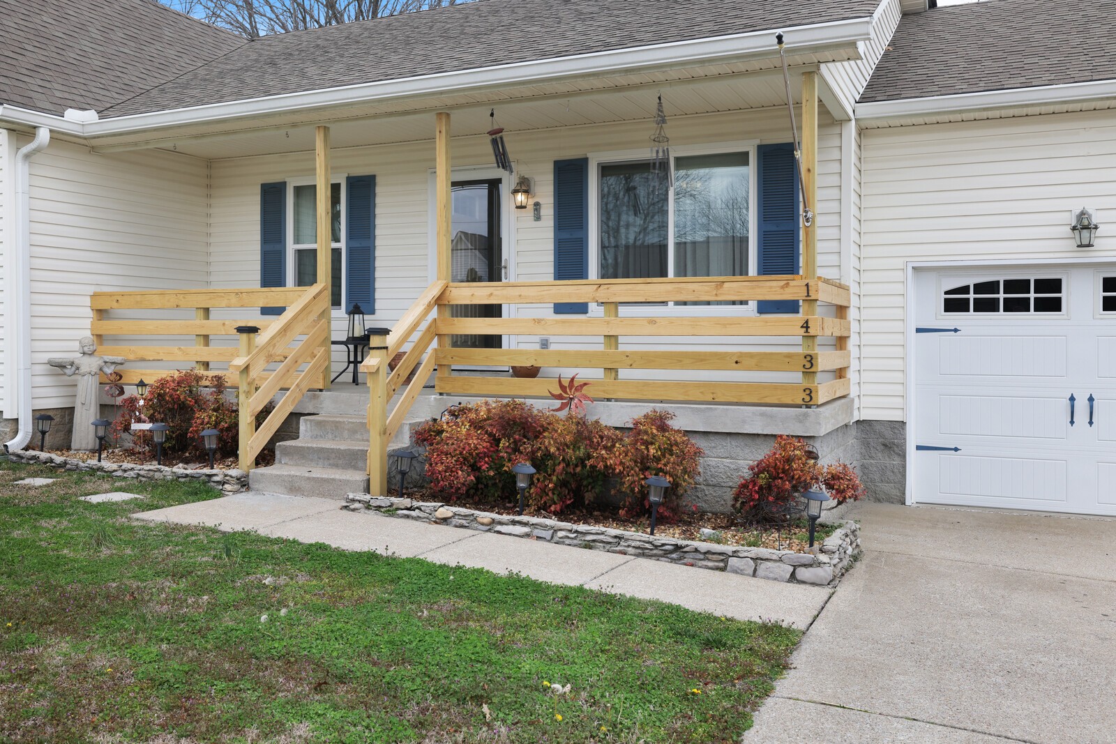 1433 Laurel Oak Dr