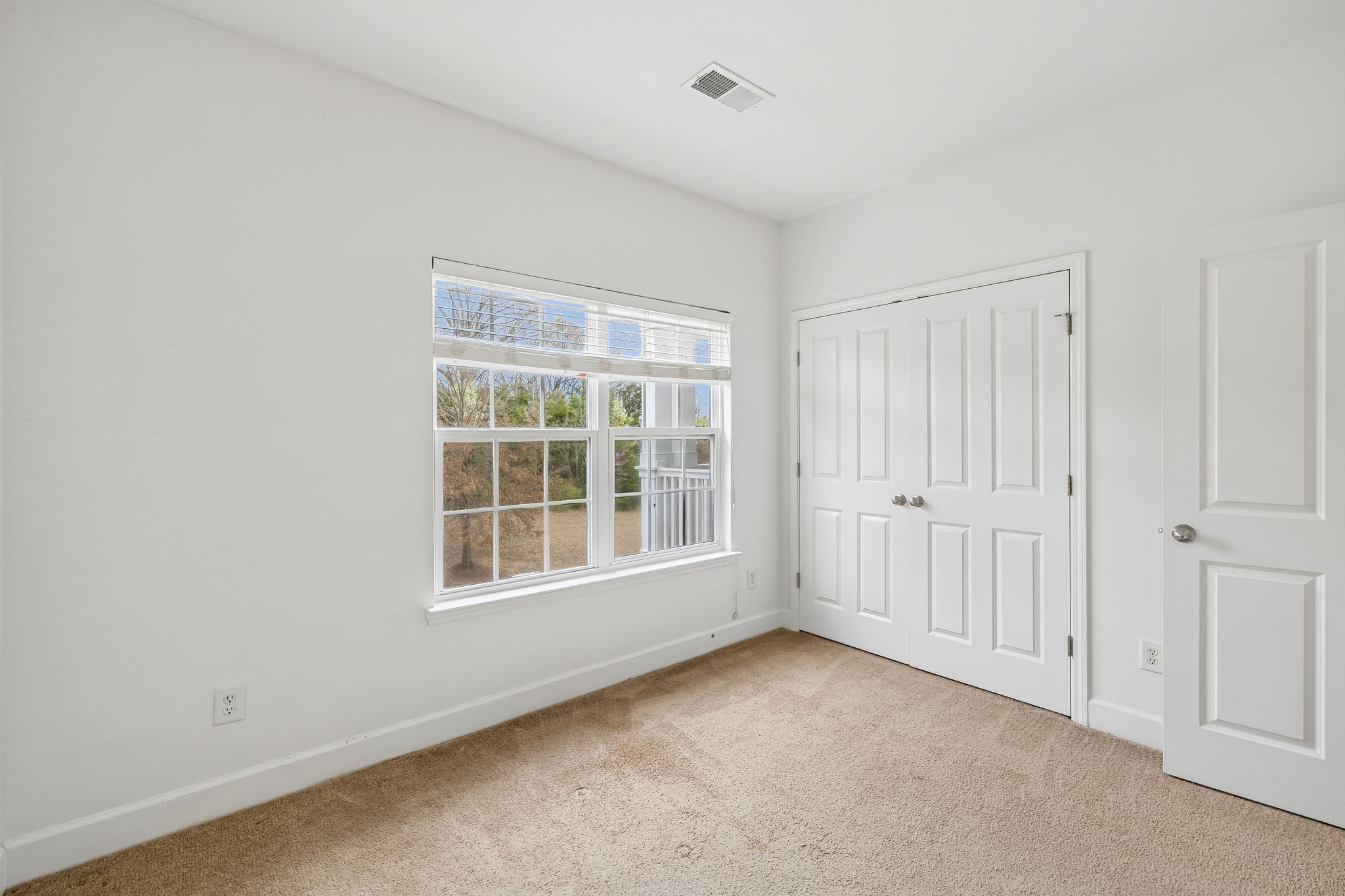 8221 Lenox Creekside Dr Unit: B12