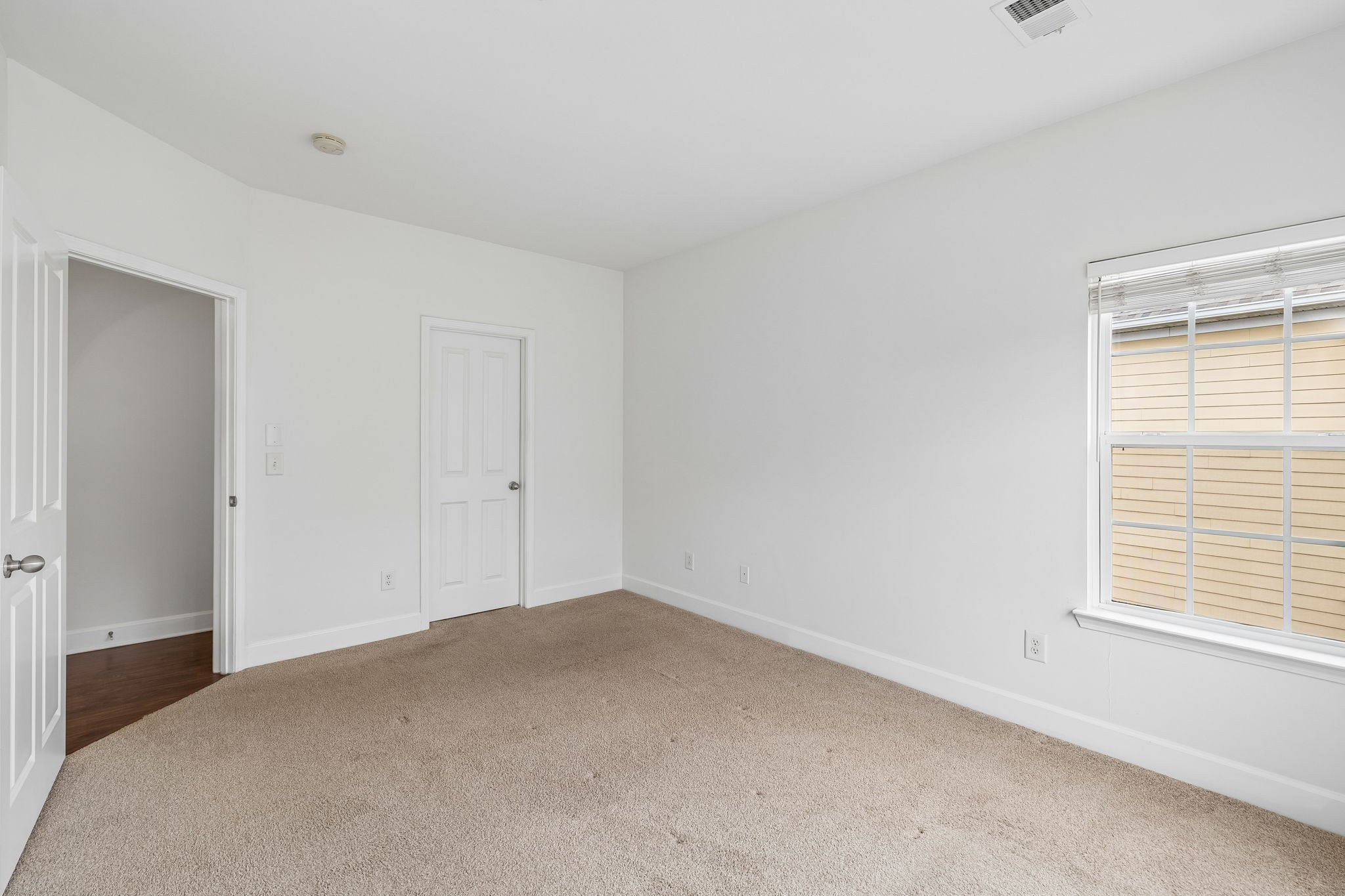 8221 Lenox Creekside Dr Unit: B12