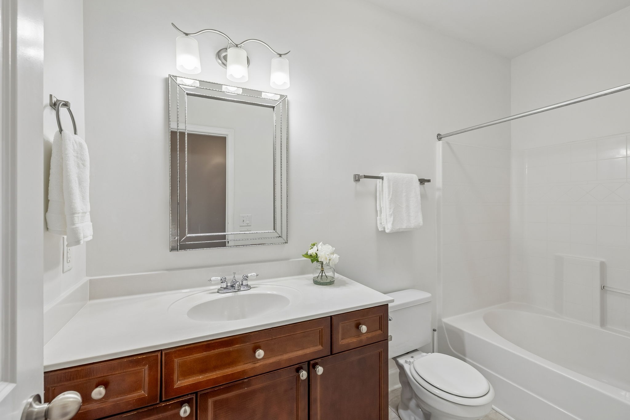 8221 Lenox Creekside Dr Unit: B12