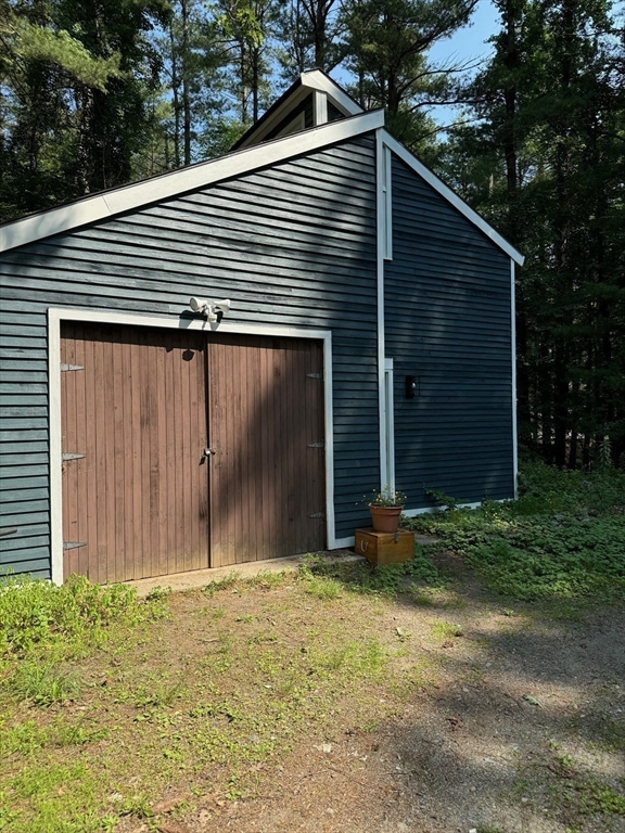 190 E Bare Hill Rd