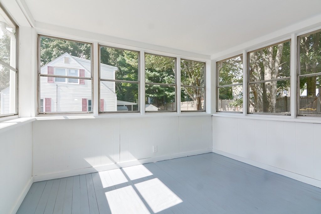 55 Cameron Rd