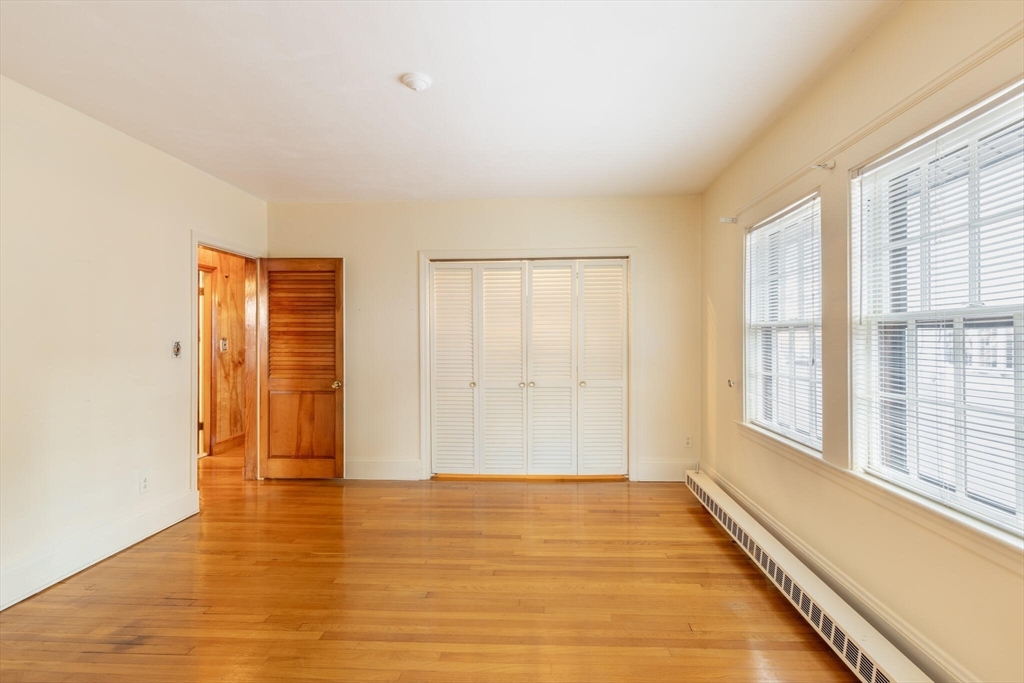 11 Warren St