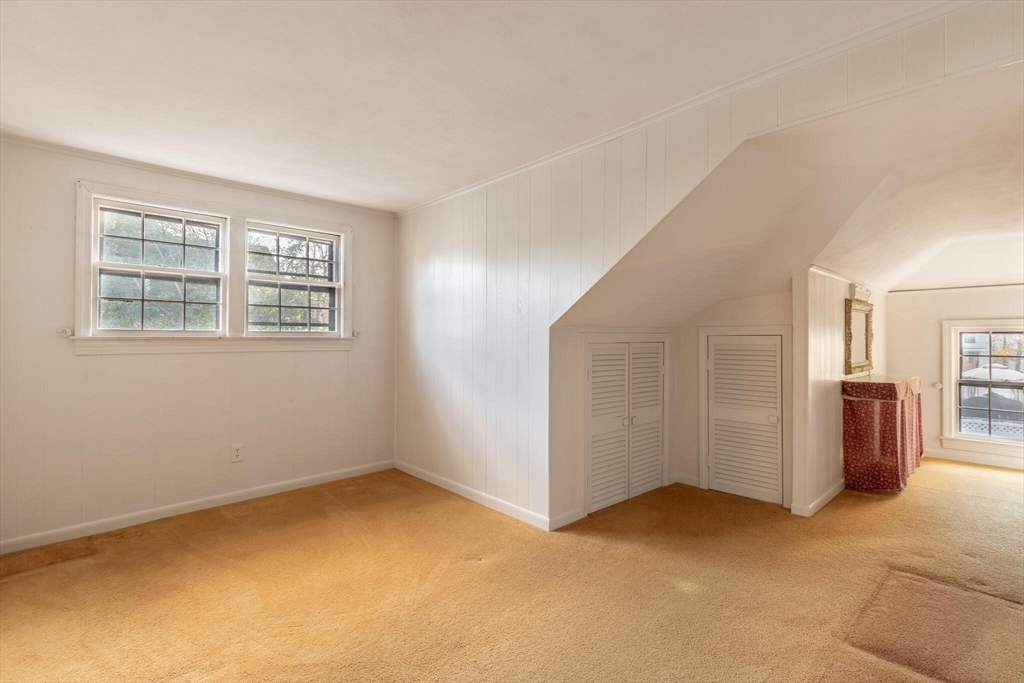 11 Warren St