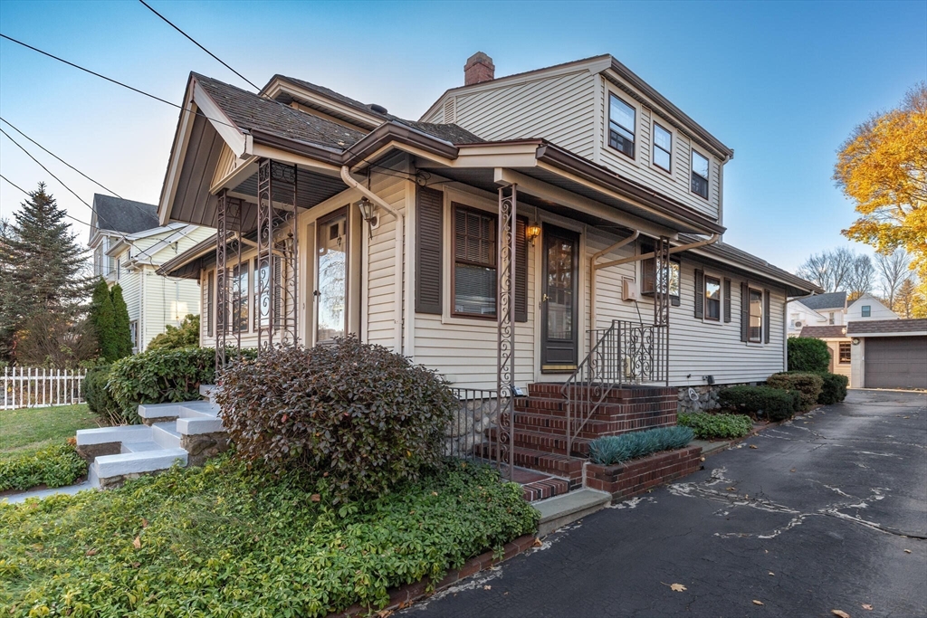11 Warren St