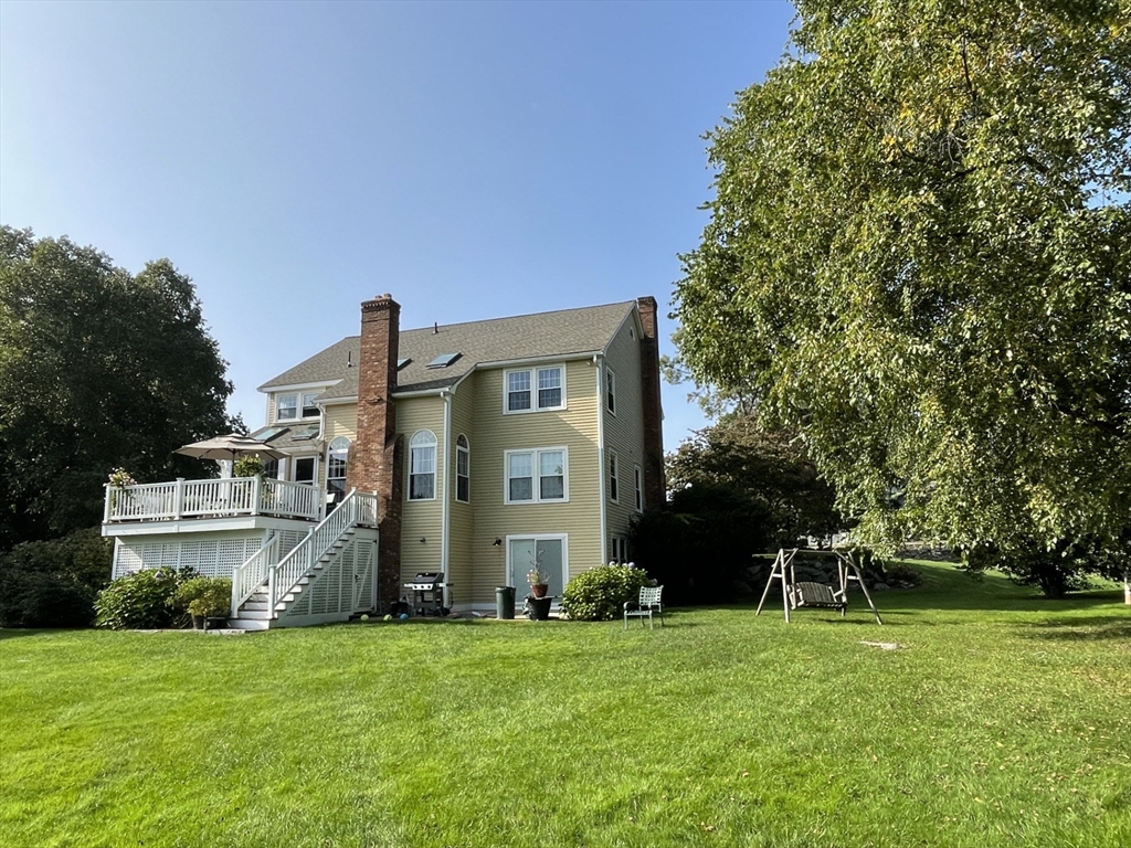 180 French St