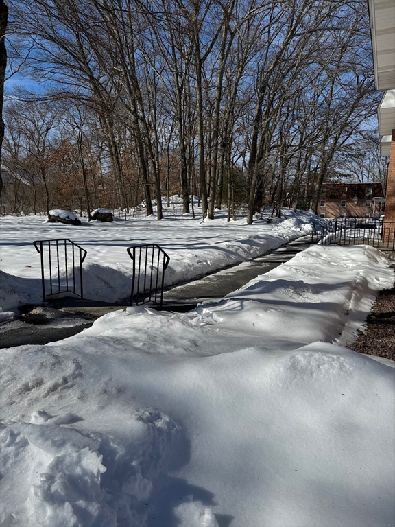 82 Boylston Ln # 18
