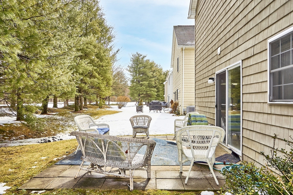 53 Fairway Dr # 53