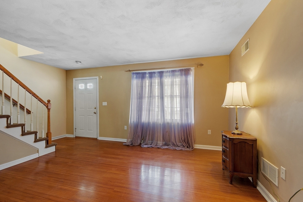 53 Fairway Dr # 53