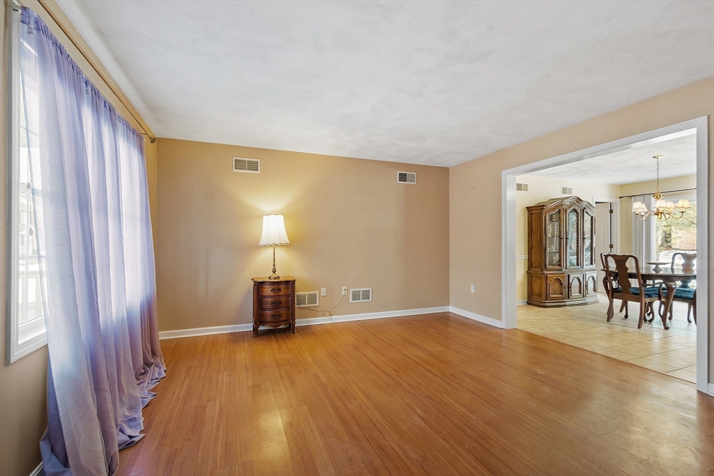 53 Fairway Dr # 53