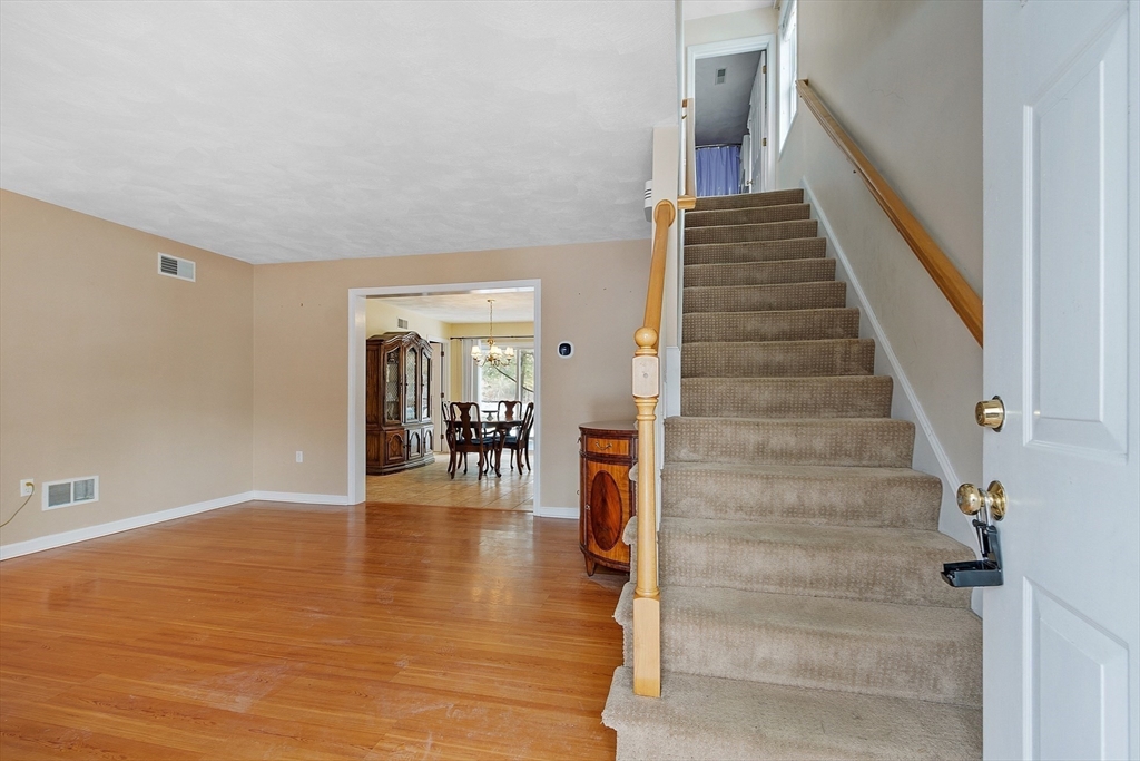 53 Fairway Dr # 53