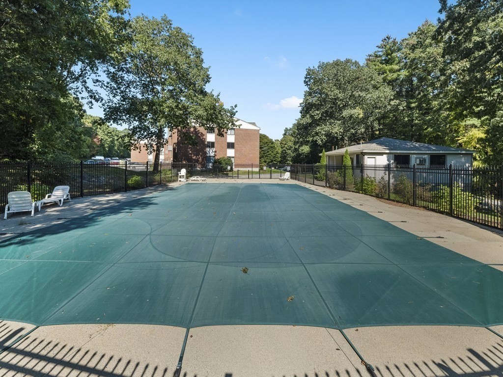 392B Great Rd #303