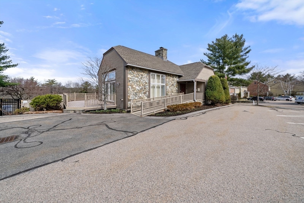 1907 Lewis O Gray Dr # 1907