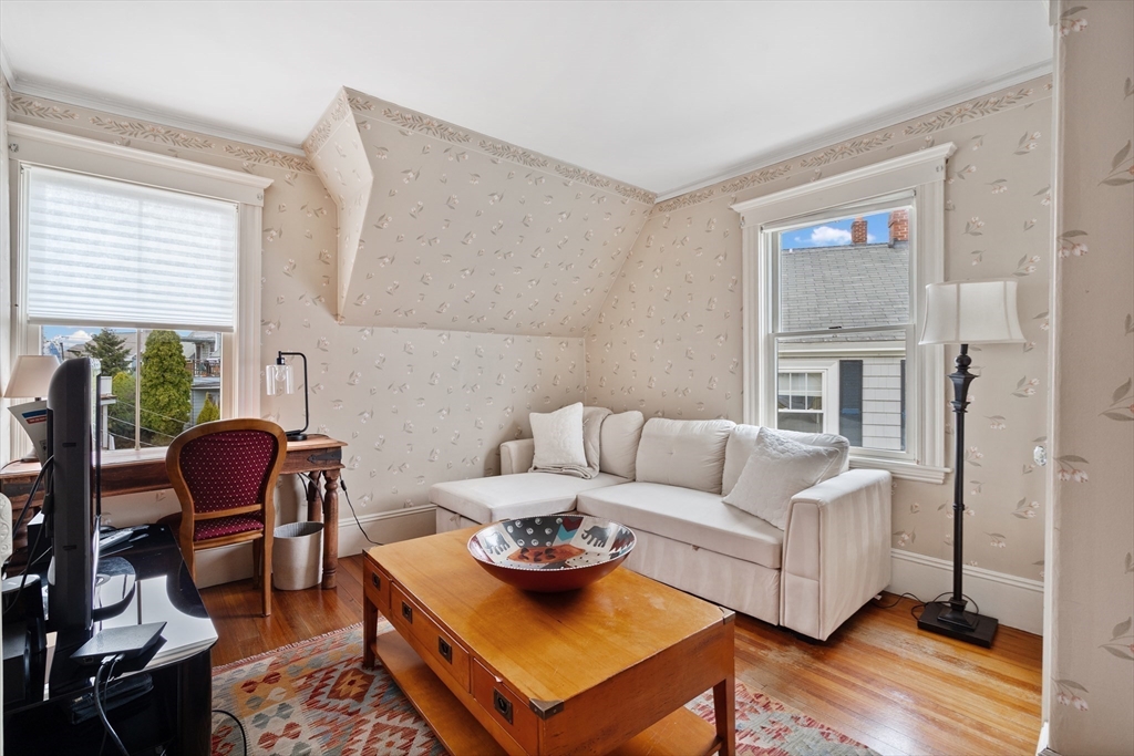 92 Bay View Ave