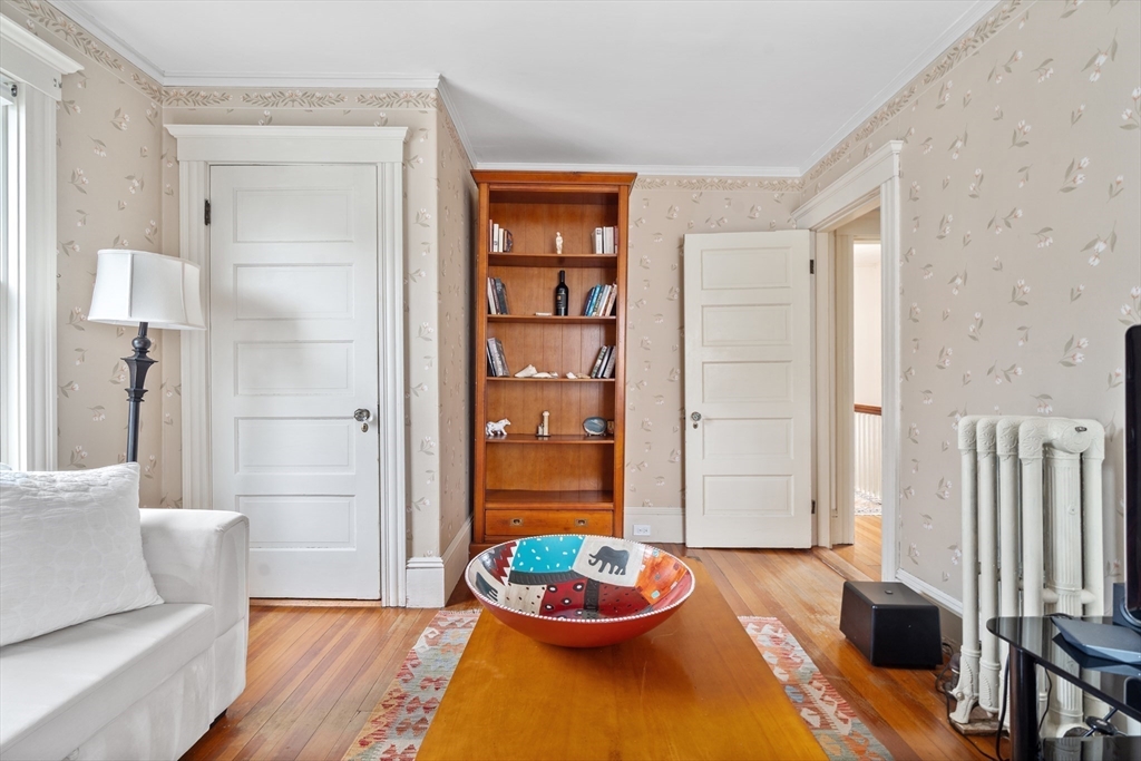 92 Bay View Ave