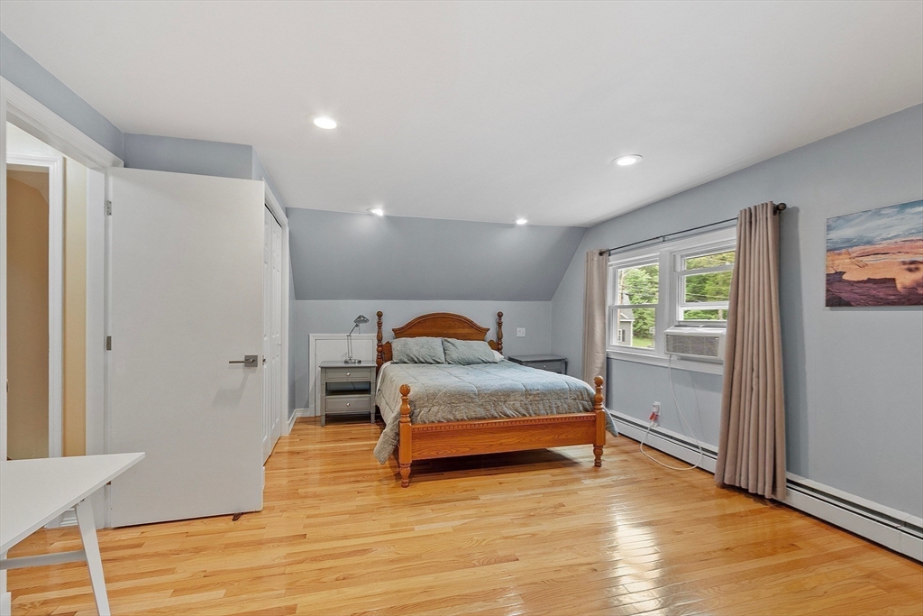 81 Baldwin Rd