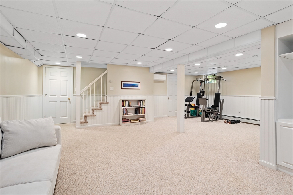 11 Grist Mill Road, Acton