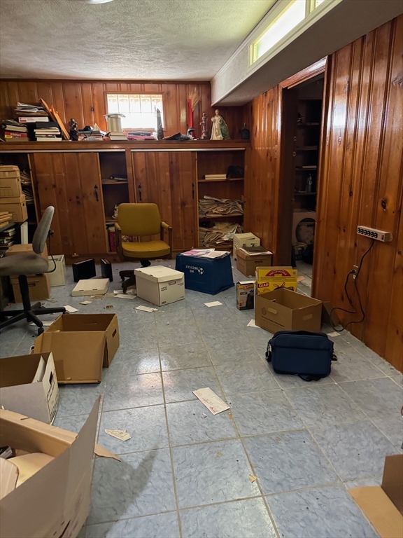 14 Dinanno Rd, Stoneham