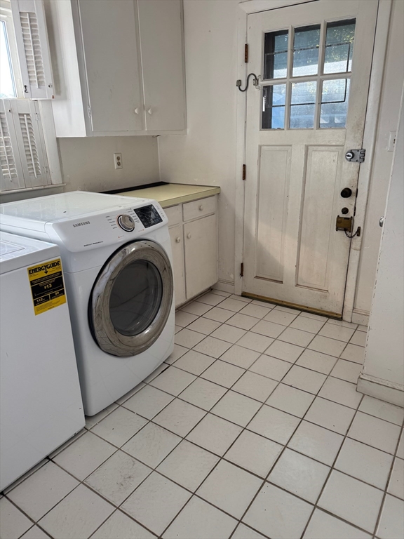 14 Dinanno Rd, Stoneham