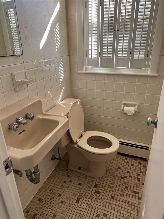 14 Dinanno Rd, Stoneham