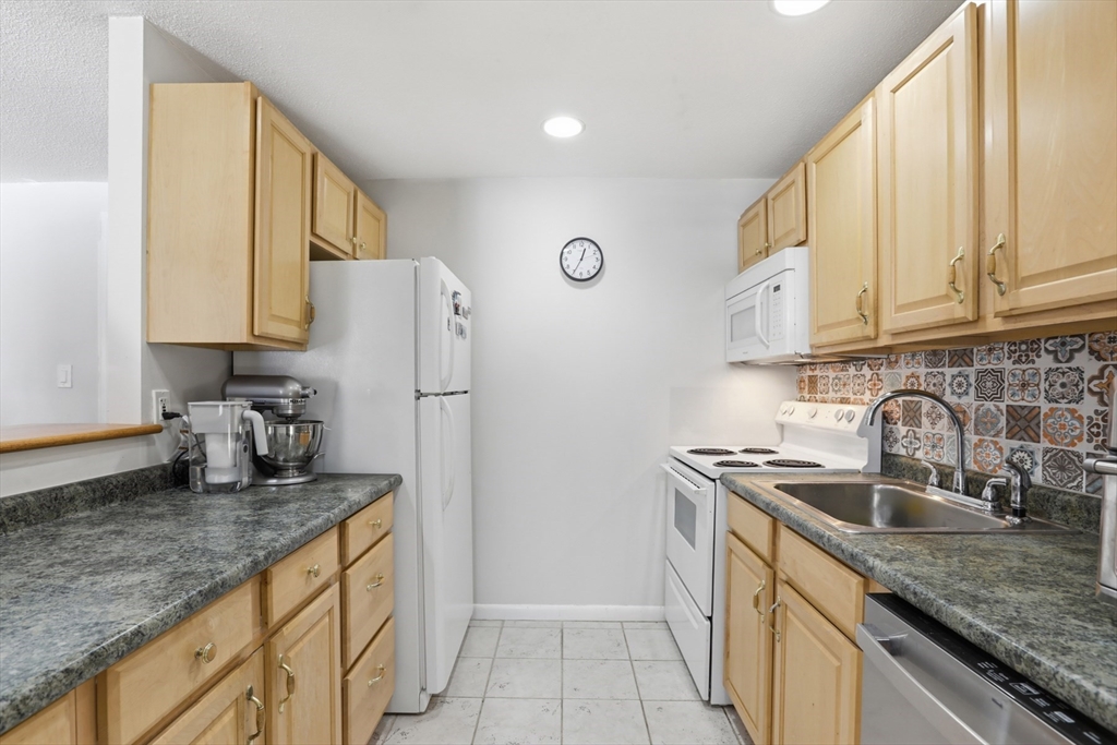 68 Main Street # C Unit: 21 C