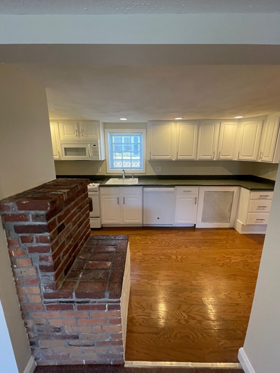 380 Main Street # 1