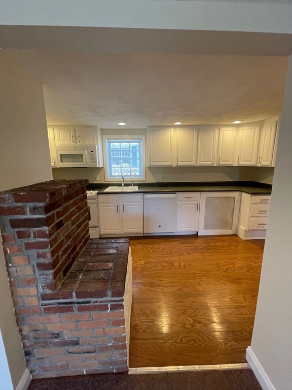 380 Main Street # 1