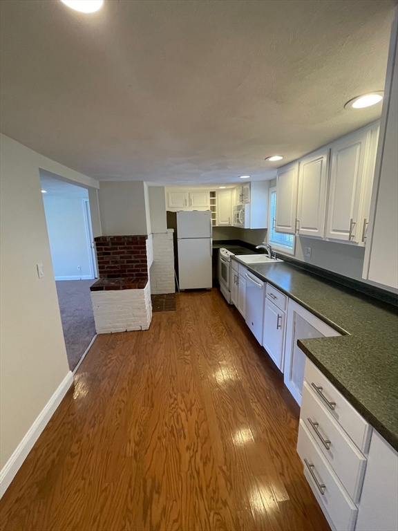 380 Main Street # 1