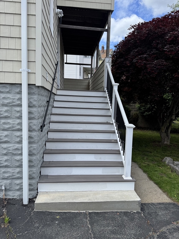 61 Templeton Pkwy # 61