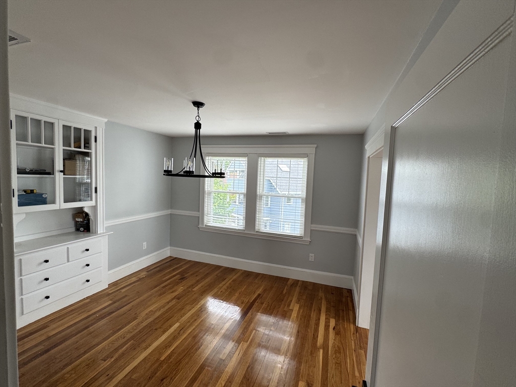 61 Templeton Pkwy # 61