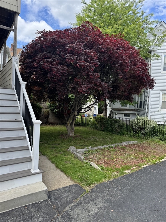 61 Templeton Pkwy # 61