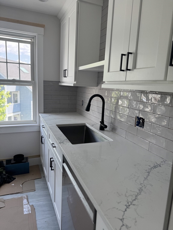 61 Templeton Pkwy # 61