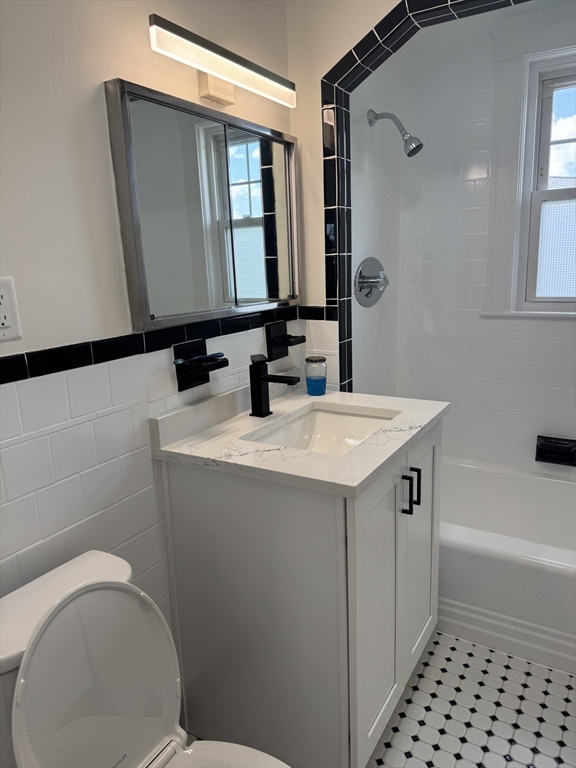 61 Templeton Pkwy # 61