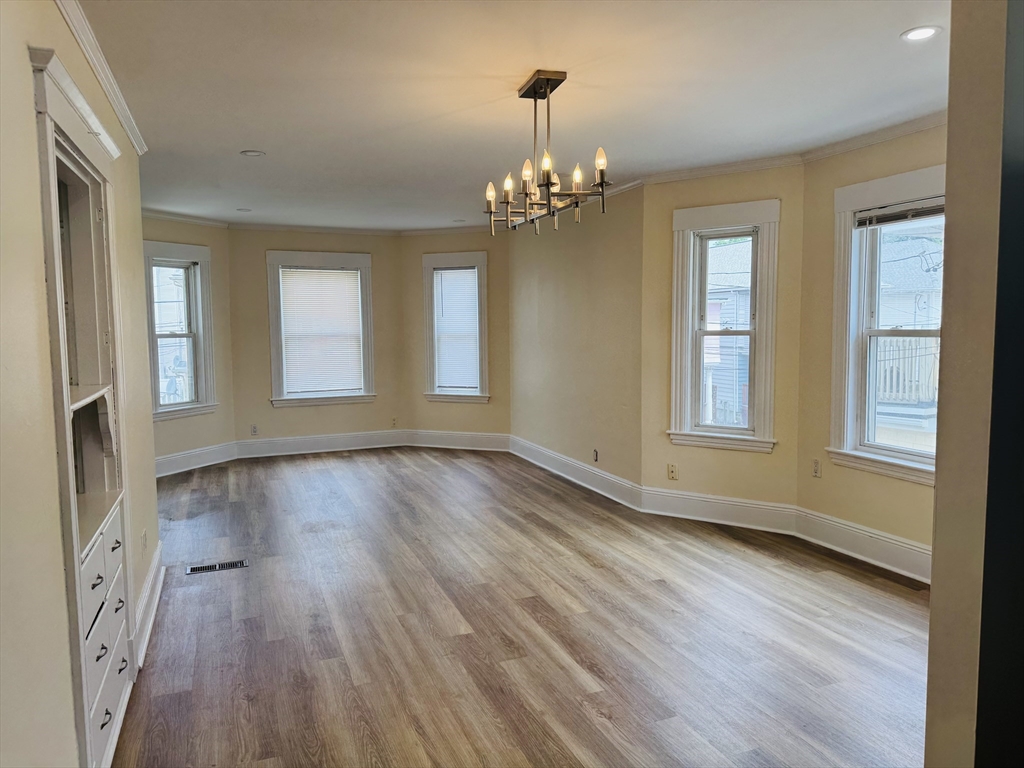 19 Bellingham Ave # 19