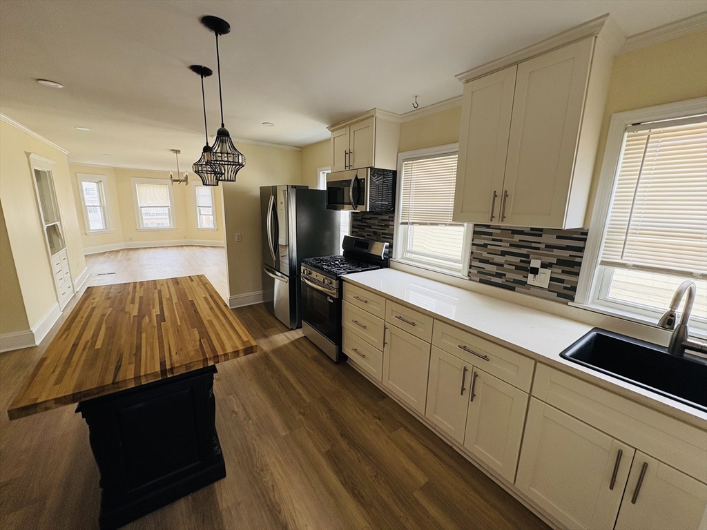 19 Bellingham Ave # 19