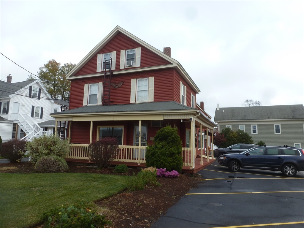 380 Main St