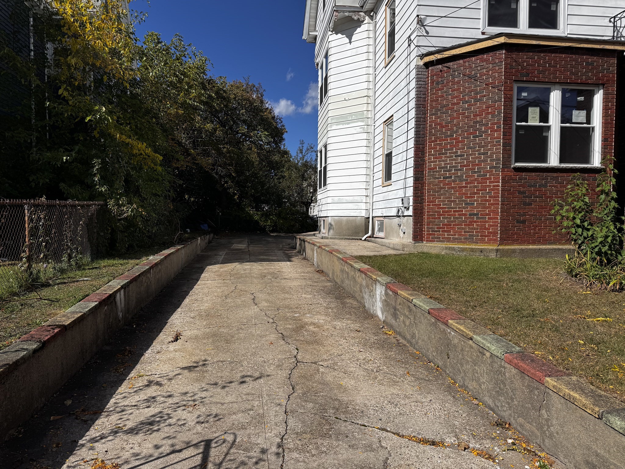 150 Bradford St # 1
