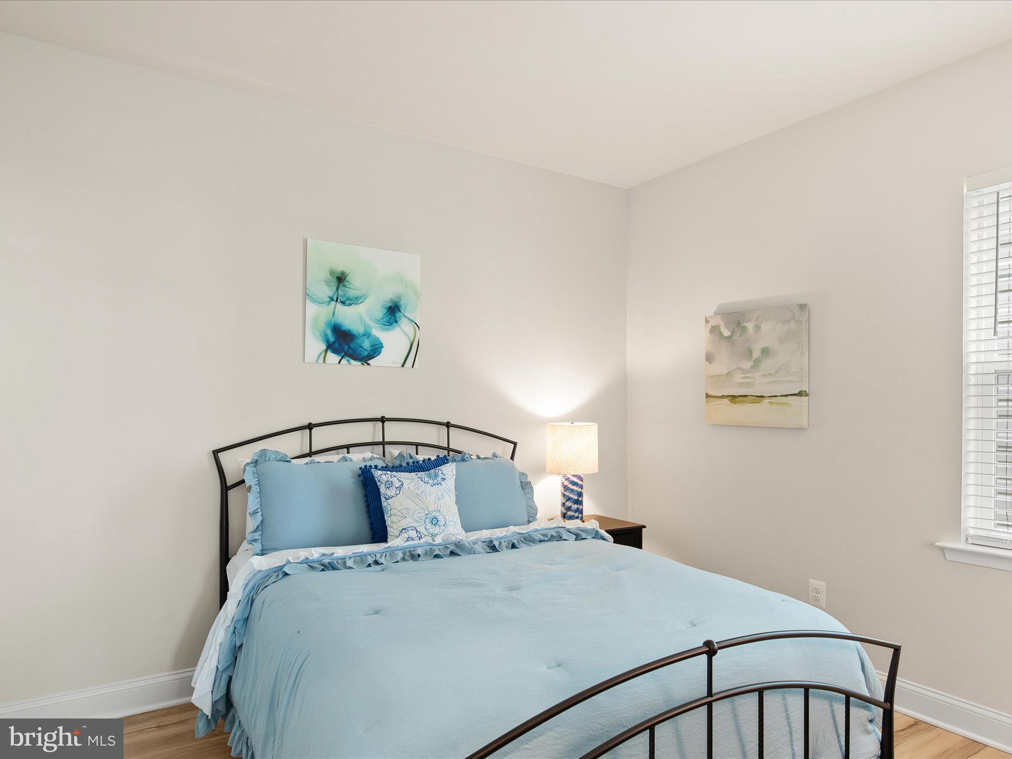 21048 STILLWATER DRIVE SF8