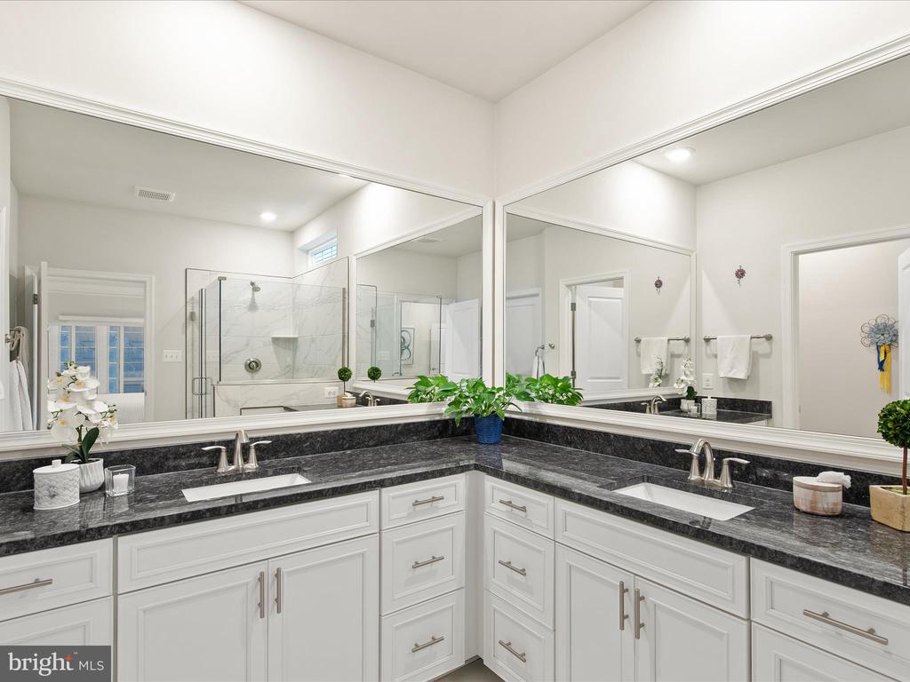 21048 STILLWATER DRIVE SF8