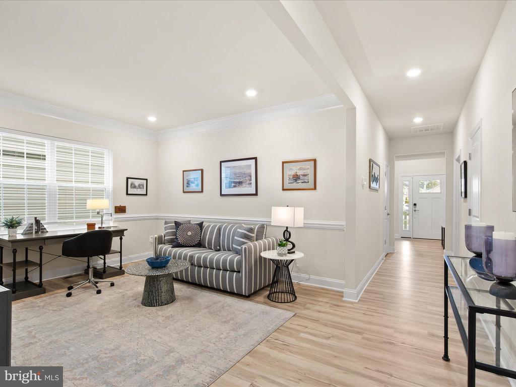 21048 STILLWATER DRIVE SF8