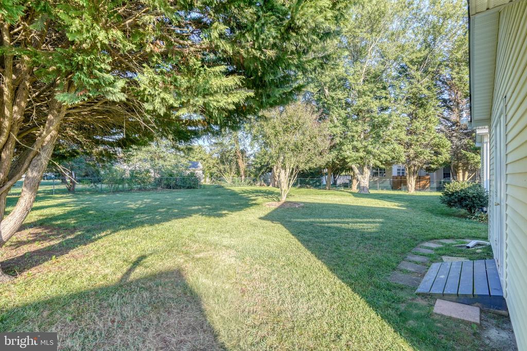 34095 MULBERRY LANE