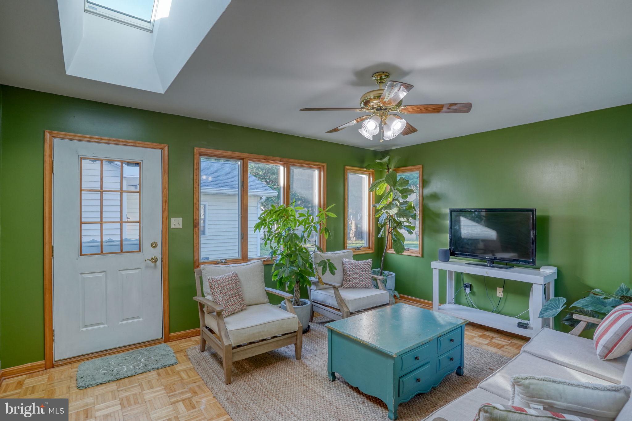34095 MULBERRY LANE